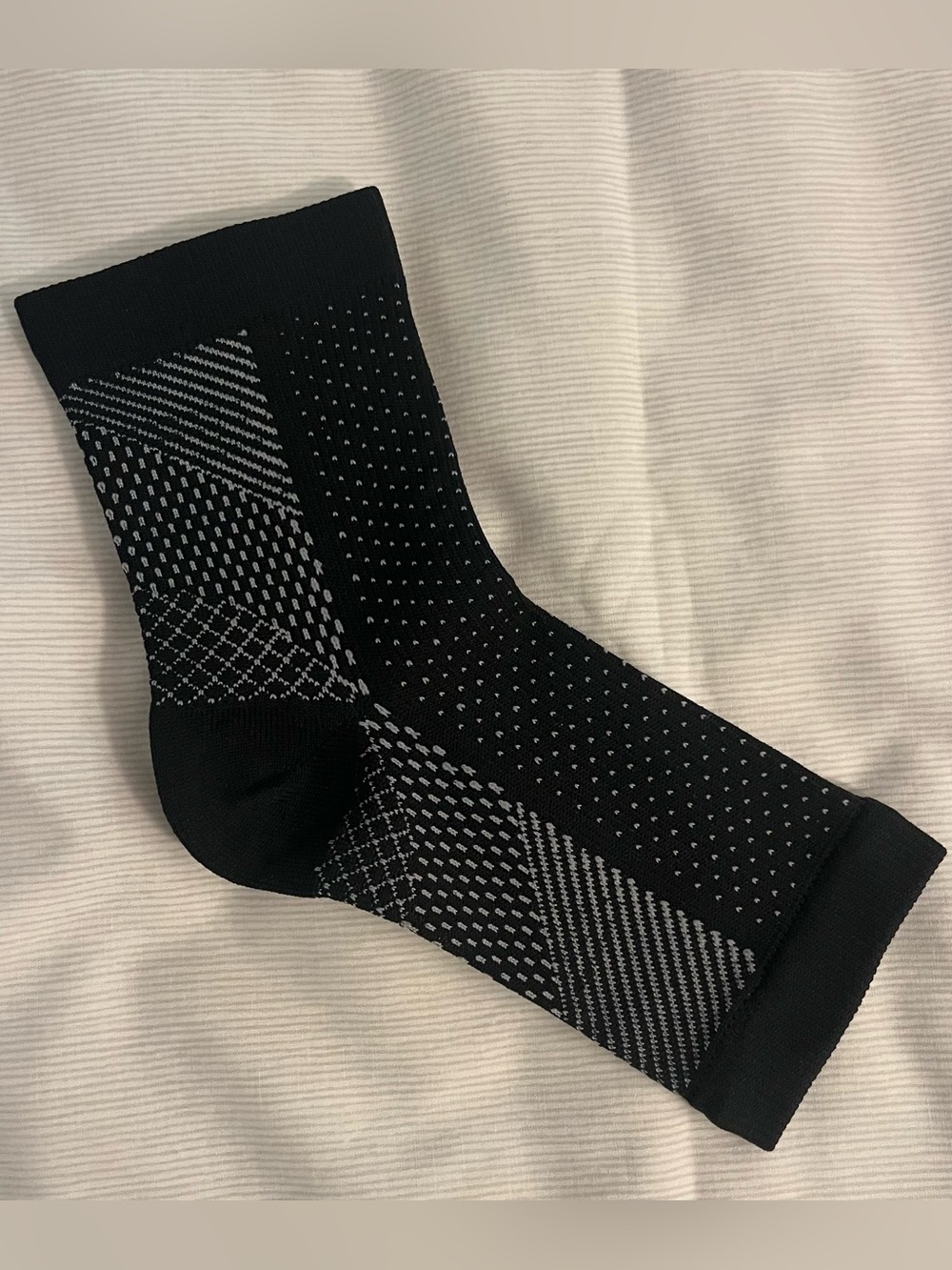 5 Pair Black Patterned Men's Open Toe Compression Socks